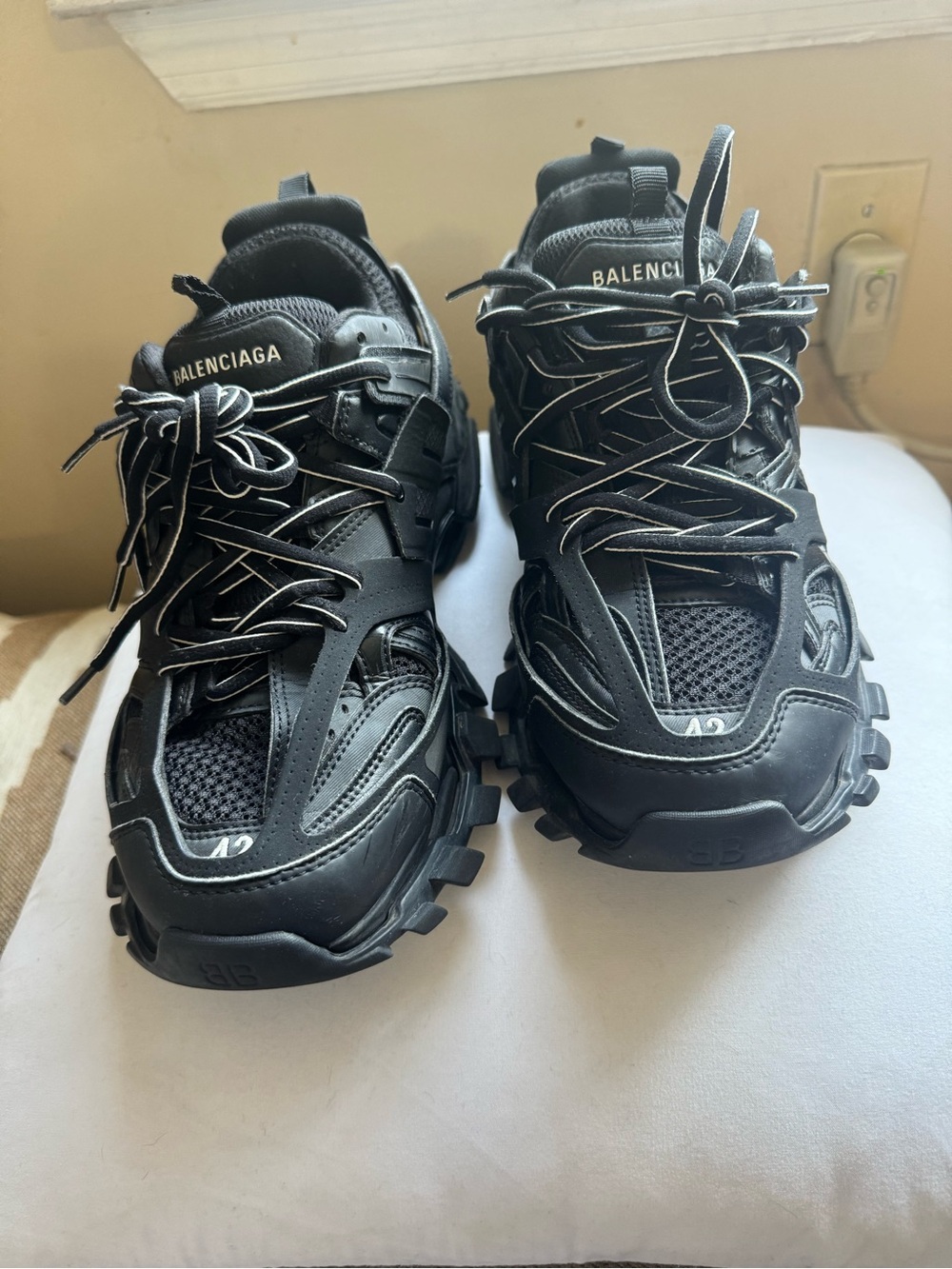 Balenciaga Men’s Black Track Sneakers with Reflective Trim - Picture 3 of 6